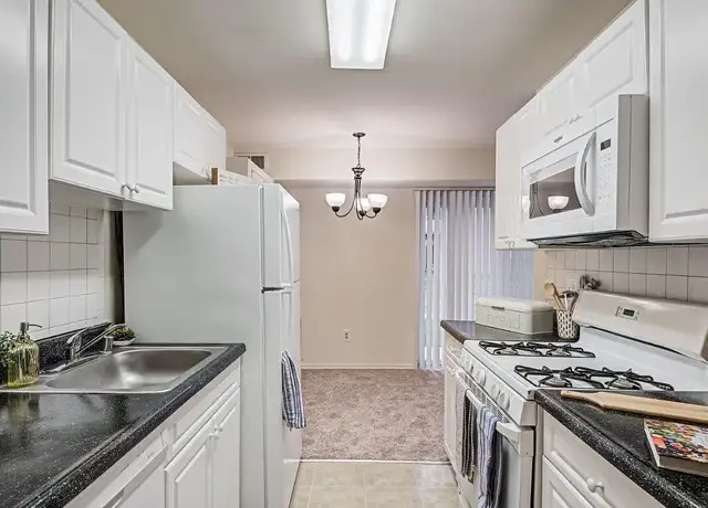 Photo of 1400 N Beauregard St, Alexandria, VA 22311