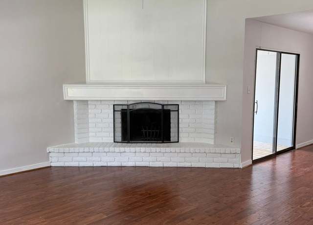 Photo of 562 Shadowcrest Ln, Coppell, TX 75019