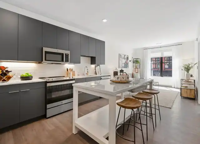 Property at Emblem 125 - 125 Clifford St, Providence, RI, 02903, 1 bed, 1-1.5 bath, [object Object]