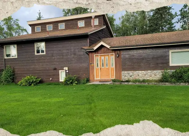 Property at 285 S Kobuk St, Soldotna, AK, 99669, 3 beds, 2 baths, [object Object]