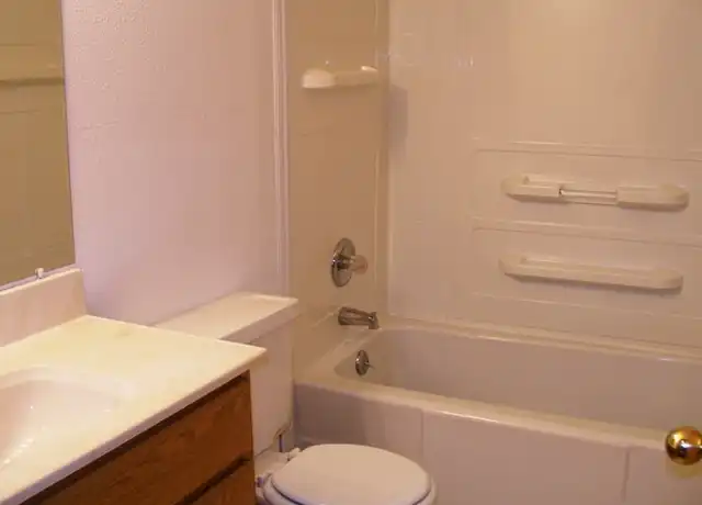 Property at 126 N Center Ave Unit 09, Jefferson, WI, 53549, 2 beds, 1.5 baths, [object Object]