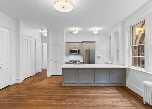 Property at 284 Orange St Unit 204, New Haven, CT, 06510, 1 bed, 1 bath, [object Object]
