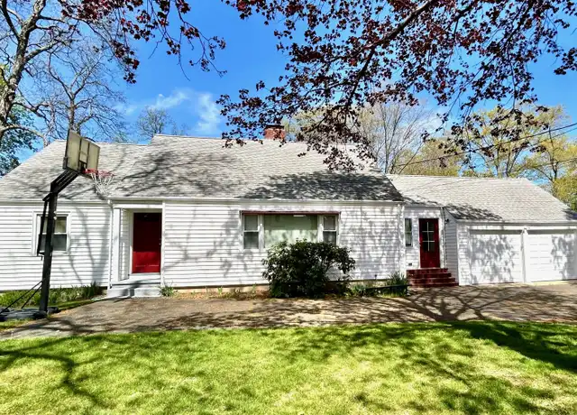 Property at 478 Judd St, Fairfield, CT, 06824, 3 beds, 1.5 baths, [object Object]