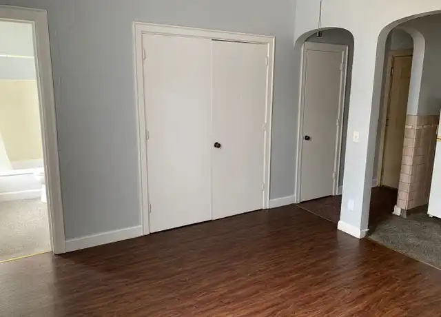 Property at 229 Scott St Apt 33, Davenport, IA, 52801, 0 beds, 1 bath, [object Object]