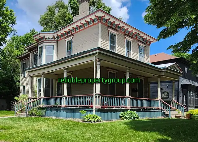Property at 1240 W Washington Blvd Unit 4, Fort Wayne, IN, 46802, 1 bed, 1 bath, [object Object]