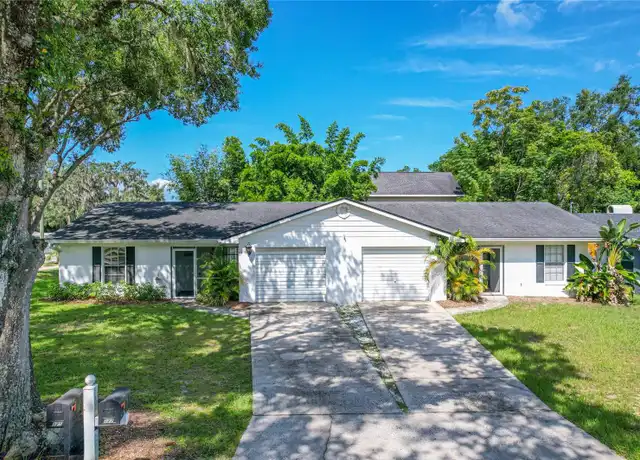 Property at 125 N Rhodes St Unit 125, Mt Dora, FL, 32757, 2 beds, 2 baths, [object Object]