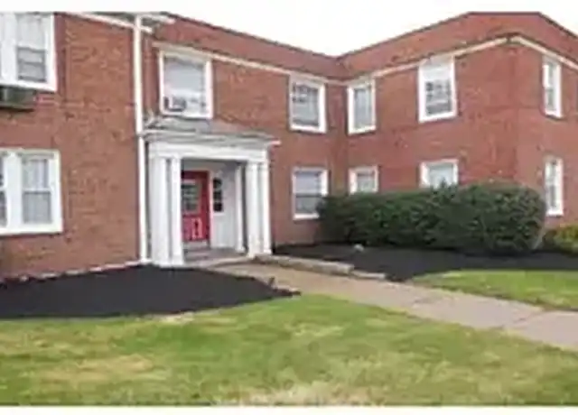 Property at Shaker Gateway - 3660 Warrensville Center Rd, Beachwood, OH, 44122, 1 bed, 1 bath, [object Object]