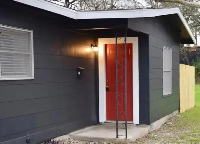 Property at 607 Nelray Blvd Unit B, Austin, TX, 78751, 2 beds, 1 bath, [object Object]