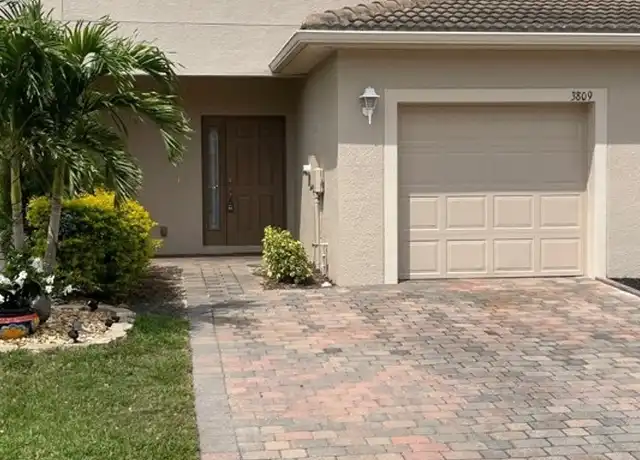 Property at 3809 Clearbrook Ln, Fort Myers, FL, 33966, 3 beds, 2.5 baths, [object Object]