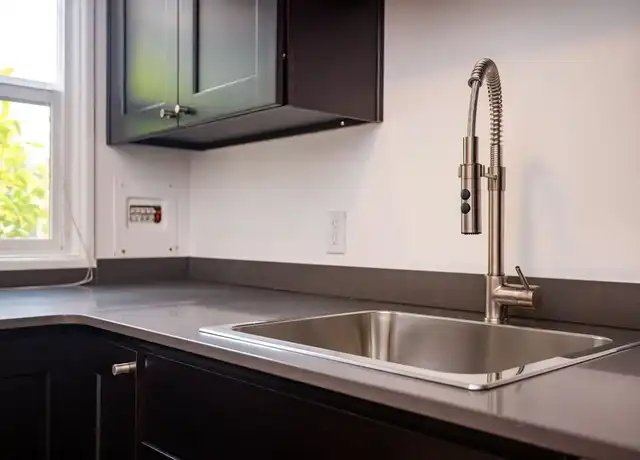 Property at 3020 SE Waverleigh Blvd Unit 3020-12, Portland, OR, 97202, 2 beds, 1 bath, [object Object]
