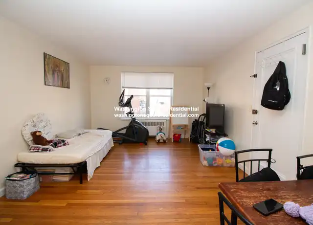 Property at 132 Beaconsfield Rd #2, Brookline, MA, 02445, 2 beds, 1 bath, [object Object]