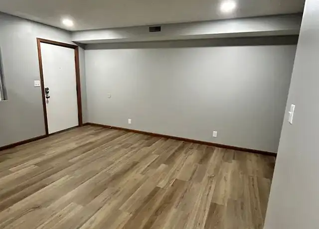 Property at 4621 Prescott Ave Unit 2111, Lincoln, NE, 68506, 1 bed, 1 bath, [object Object]