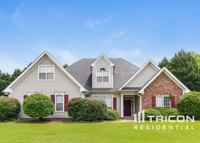 Photo of 250 Doe Hollow Trce, Fayetteville, GA 30215
