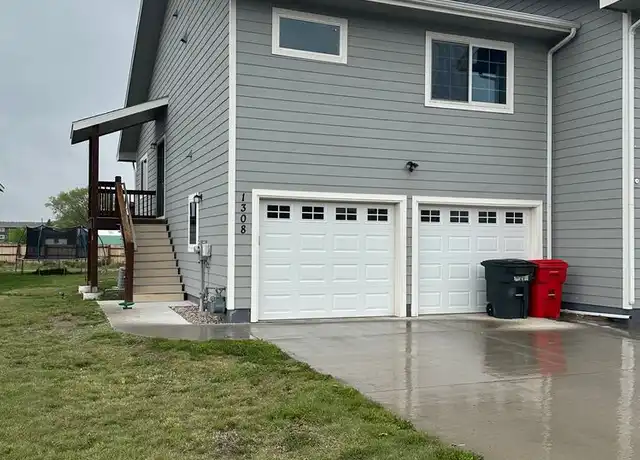 Property at 1308 Bette Ln, Cheyenne, WY, 82007, 3 beds, 2 baths, [object Object]