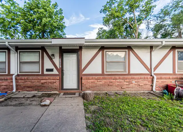 Property at 520 N Walnut St Unit C, Abilene, KS, 67410, 2 beds, 1 bath, [object Object]