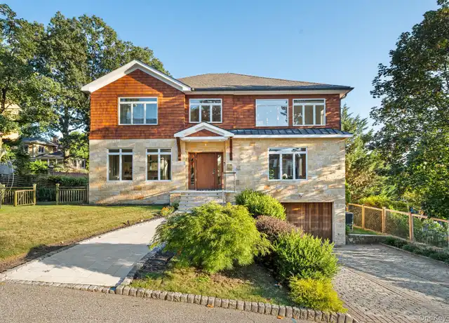Property at 2 Hudson St, Hastings on Hudson, NY, 10706, 5 beds, 4.5 baths, [object Object]