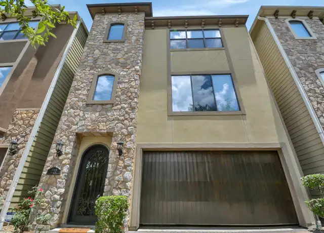 Property at 5341 Nolda St Unit B, Houston, TX, 77007, 3 beds, 3 baths, [object Object]