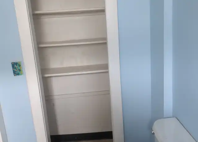 Property at 367 Spruce St Unit 4, Manchester, NH, 03103, 1 bed, 1 bath, [object Object]