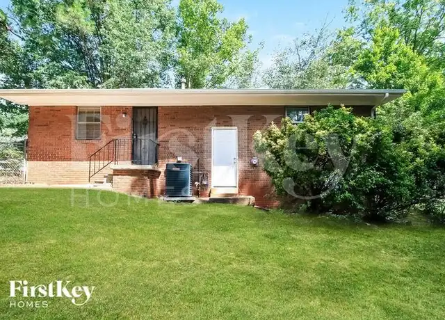 Property at 4078 Ester Dr SW, Atlanta, GA, 30331, 3 beds, 1 bath, [object Object]