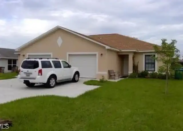 Property at 1020 SE 24th Ave, Cape Coral, FL, 33990, 3 beds, 2 baths, [object Object]