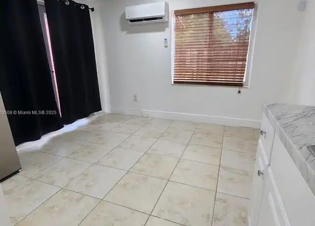Property at 645 NW 7th Ave Unit 2, Homestead, FL, 33030, 1 bed, 1 bath, [object Object]