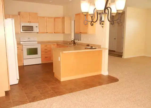 Property at 726-728 N 28th St, Superior, WI, 54880, 2 beds, 1 bath, [object Object]