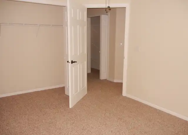 Property at 726-728 N 28th St, Superior, WI, 54880, 2 beds, 1 bath, [object Object]