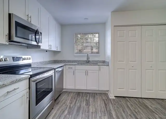 Property at The Rio Apartments - 7011 San Ramon Pl, Tampa, FL, 33617, 2 beds, 1-2 bath, [object Object]