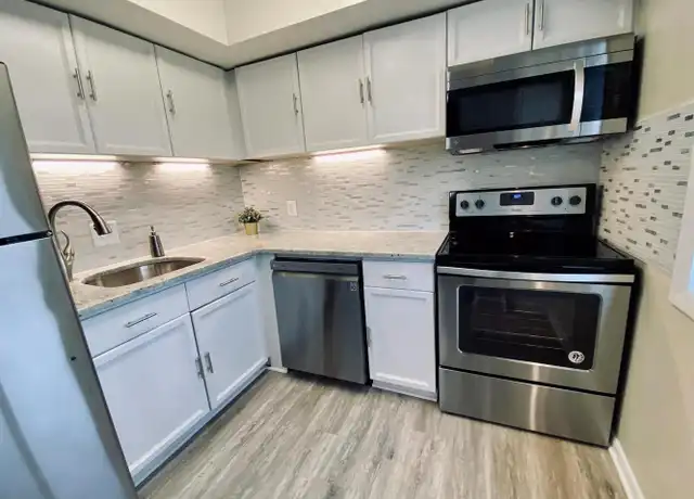 Property at 3312 S 28th St #404, Alexandria, VA, 22302, 1 bed, 1 bath, [object Object]
