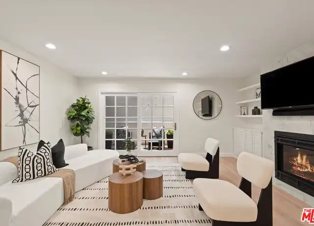 Property at 853 Larrabee St #14, West Hollywood, CA, 90069, 2 beds, 2.5 baths, [object Object]