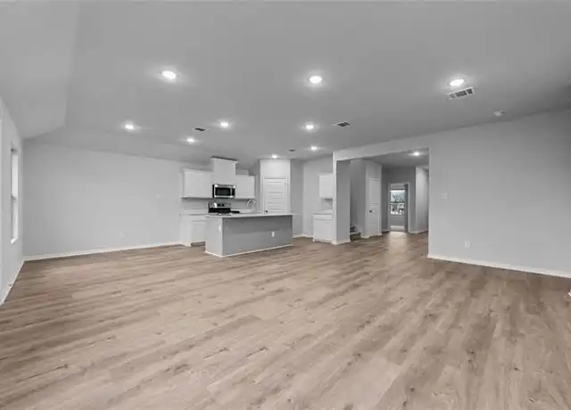 Property at 533 Meadow Run Dr, Van Alstyne, TX, 75495, 4 beds, 3 baths, [object Object]