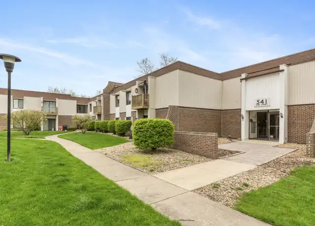 Property at 541 73rd St #105, Downers Grove, IL, 60516, 2 beds, 2 baths, [object Object]