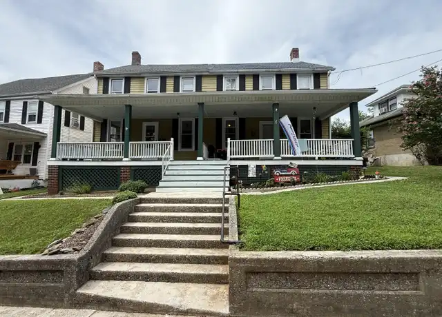 Property at 22 Glen Ave, Glen Rock, PA, 17327, 3 beds, 1 bath, [object Object]
