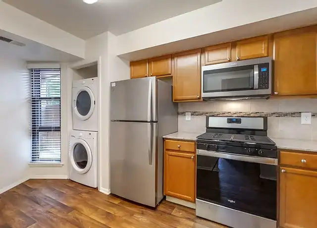 Property at Dreshertowne - 310 Saw Mill Ln, Horsham, PA, 19044, 2-3 beds, 1-2.5 bath, [object Object]