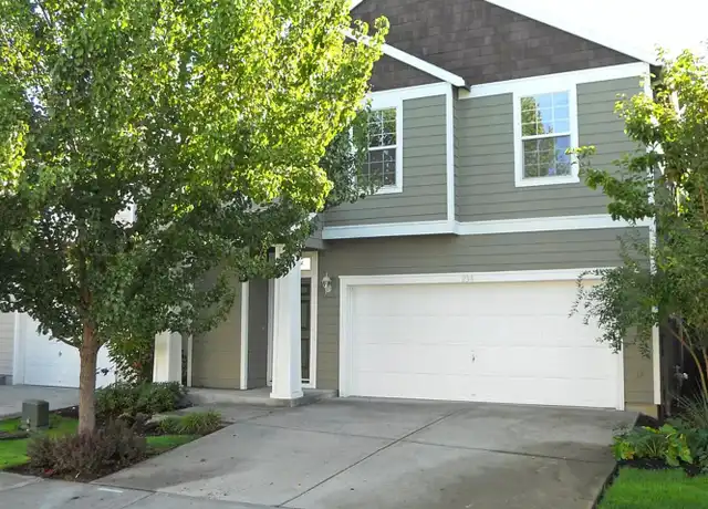 Property at 234 SE 43rd Ave, Hillsboro, OR, 97123, 3 beds, 2.5 baths, [object Object]