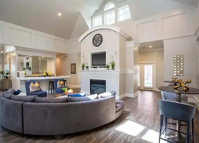 Property at Verandah at Valley Ranch - 8600 Valley Ranch Pkwy W, Irving, TX, 75063, 1-3 bed, 1-2 bath, [object Object]