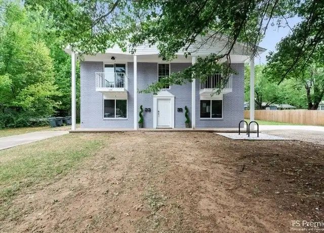 Property at 1130 N Turner Ave #102, Fayetteville, AR, 72703, 2 beds, 1 bath, [object Object]