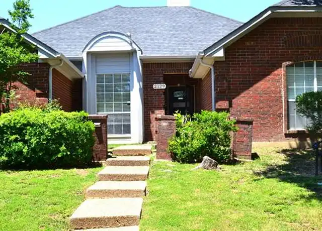 Property at 2129 Fawn Ridge Trl, Carrollton, TX, 75010, 4 beds, 2 baths, [object Object]