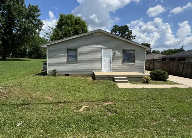 Property at 106 Dickerson Ln, Hopkinsville, KY, 42240, 2 beds, 1 bath, [object Object]