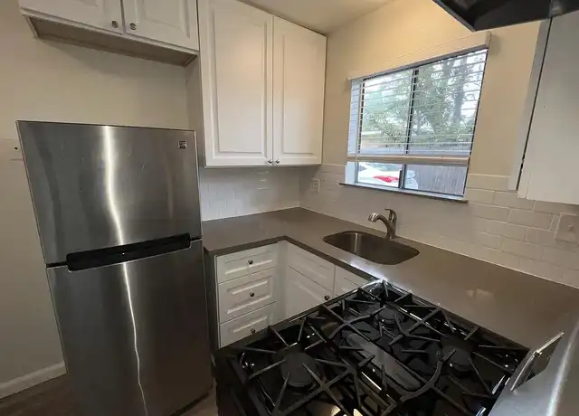 Property at 215 Castillo St Unit 1, Santa Barbara, CA, 93101, 1 bed, 1 bath, [object Object]