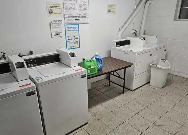 Property at 15000 Burbank Blvd, Sherman Oaks, CA, 91411, 1 bed, 1 bath, [object Object]