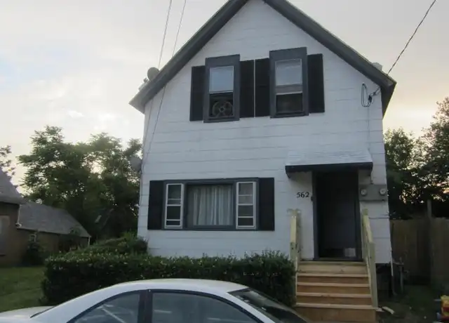 Property at 562 Wilson St Unit Lower, Buffalo, NY, 14211, 3 beds, 1 bath, [object Object]