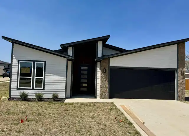 Property at 15520 Greenhouse Way, Lindale, TX, 75771, 3 beds, 2 baths, [object Object]