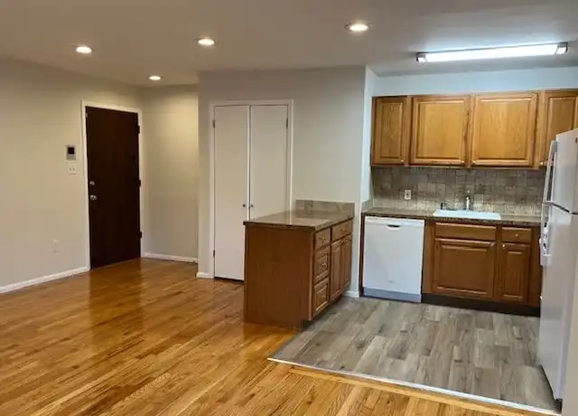 Property at 159 Main St Unit 161-D, Port Washington, NY, 11050, 2 beds, 1 bath, [object Object]