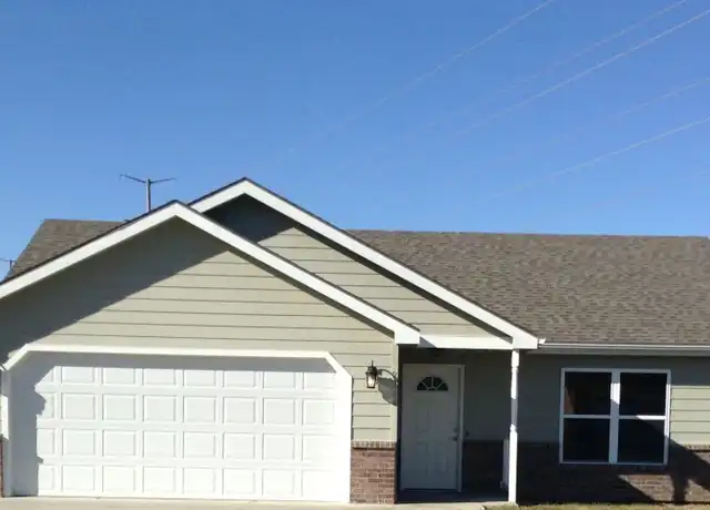 Property at 2724 Buttonwood Dr, Manhattan, KS, 66502, 3 beds, 2 baths, [object Object]