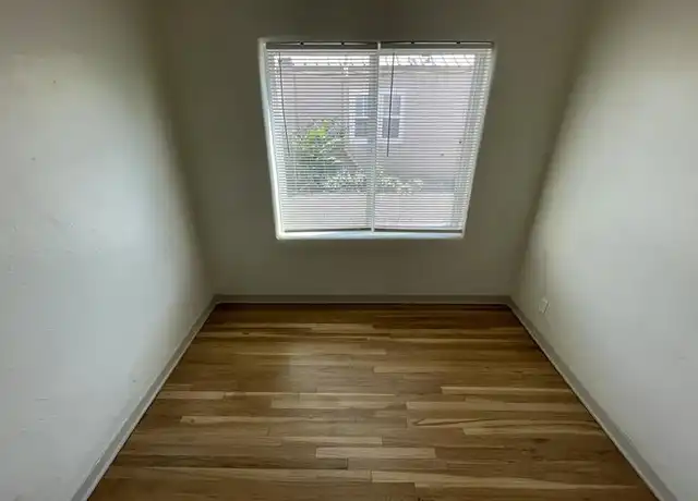 Property at 214 Princeton Dr SE Unit B, Albuquerque, NM, 87106, 2 beds, 1 bath, [object Object]