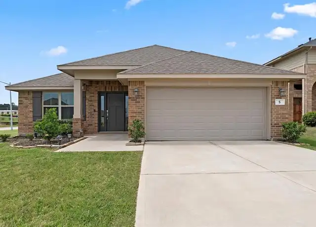 Property at 5 Terra Vista Pl, Montgomery, TX, 77356, 4 beds, 3 baths, [object Object]