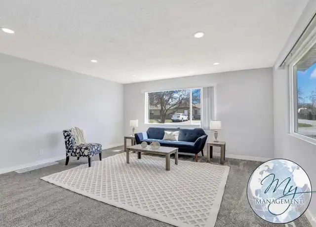 Property at 404 Van Buren St, Twin Falls, ID, 83301, 2 beds, 1.5 baths, [object Object]