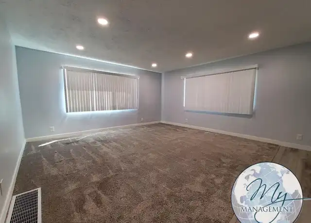 Property at 404 Van Buren St, Twin Falls, ID, 83301, 2 beds, 1.5 baths, [object Object]