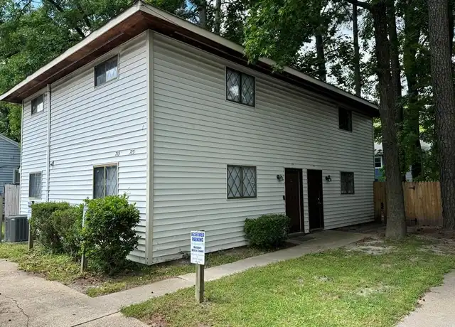 Property at 715 S Rosemont Rd, Virginia Beach, VA, 23452, 2 beds, 2.5 baths, [object Object]